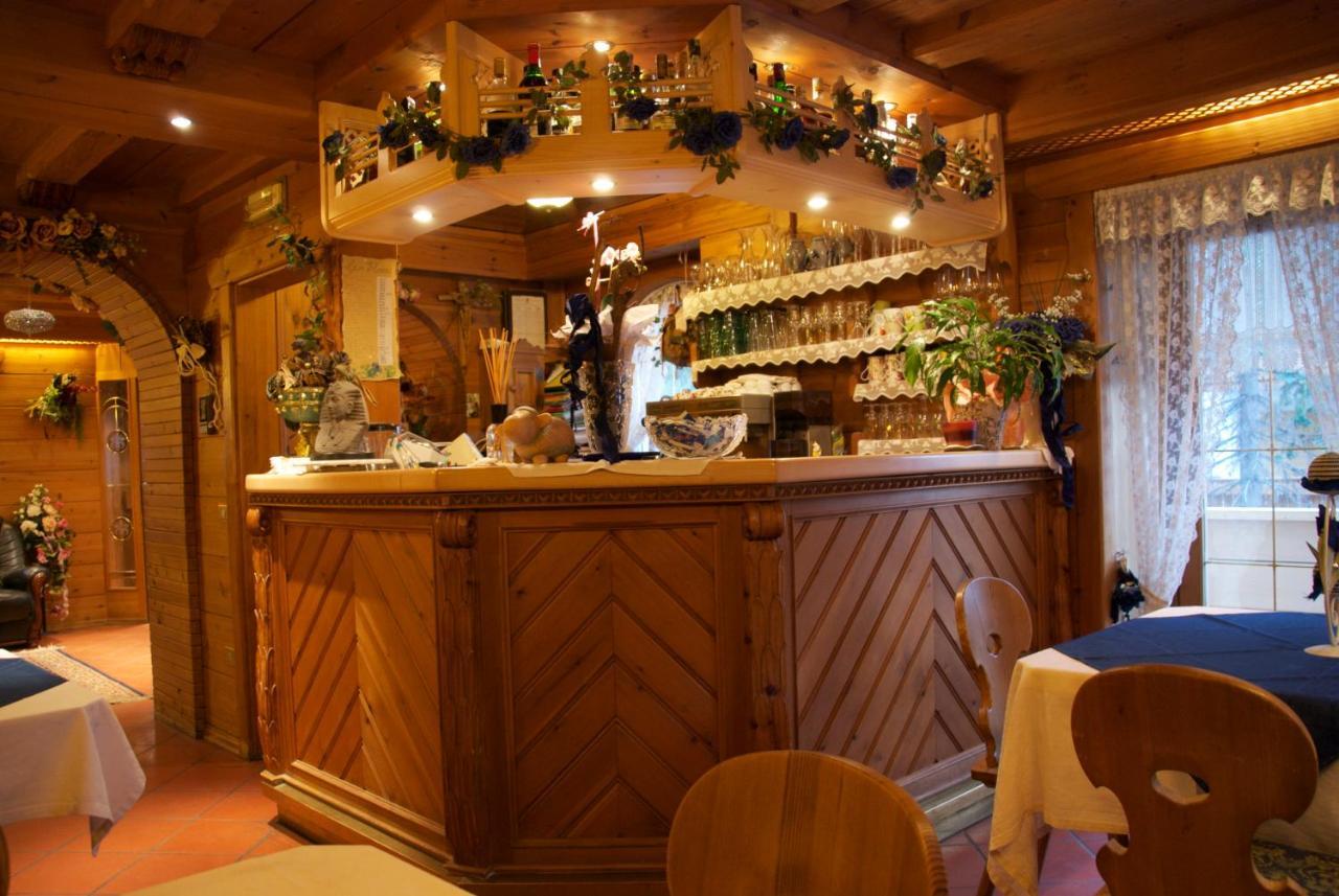 Albergo Genziana San Vigilio Di Marebbe Exterior foto