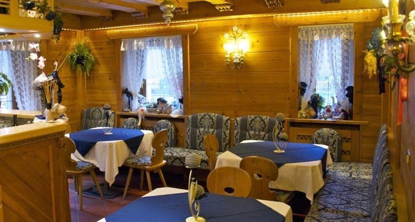 Albergo Genziana San Vigilio Di Marebbe Exterior foto