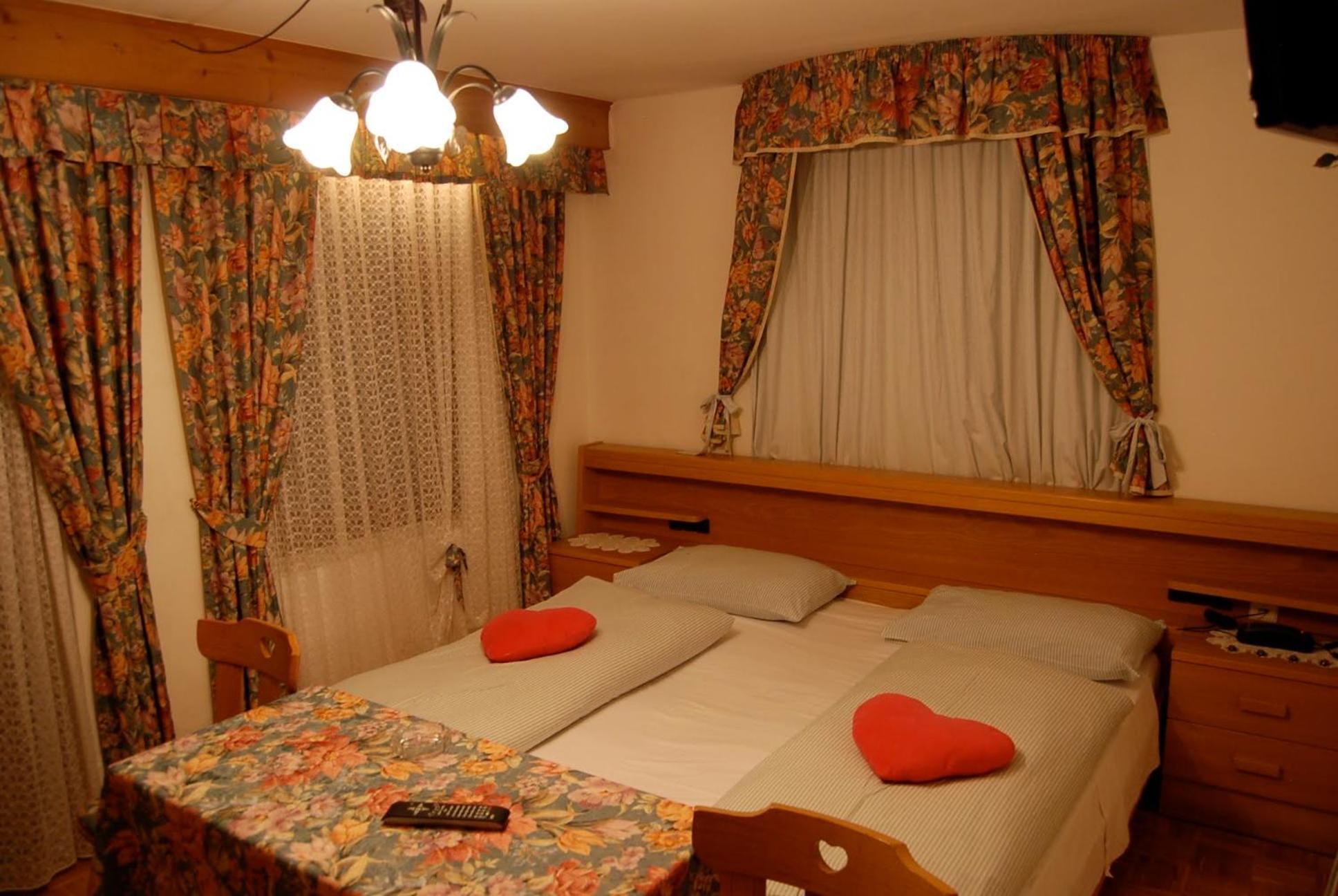 Albergo Genziana San Vigilio Di Marebbe Exterior foto